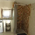 Maison Atypique 76m² - Centre La Roche-posay, Terrasse, Jardin Cloture - Fr-1-541-60 ラ・ロッシュ・ポゼ