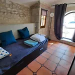 Maison Atypique 76m² - Centre La Roche-posay, Terrasse, Jardin Cloture - Fr-1-541-60 別荘 *