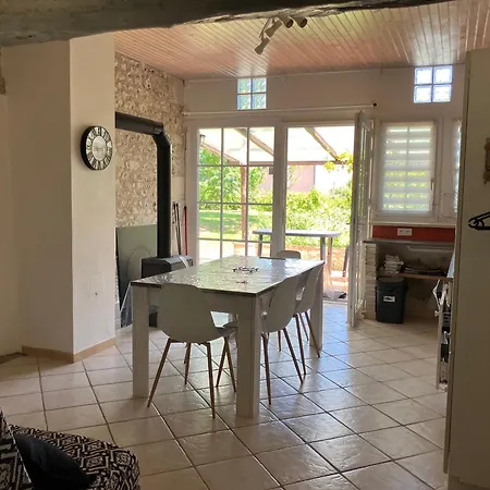 Prázdninový dům Maison Atypique 76m² - Centre La Roche-posay, Terrasse, Jardin Cloture - Fr-1-541-60 *