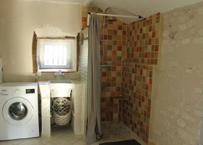 Maison Atypique 76m² - Centre La Roche-posay, Terrasse, Jardin Clôturé - Fr-1-541-60 La Roche-Posay