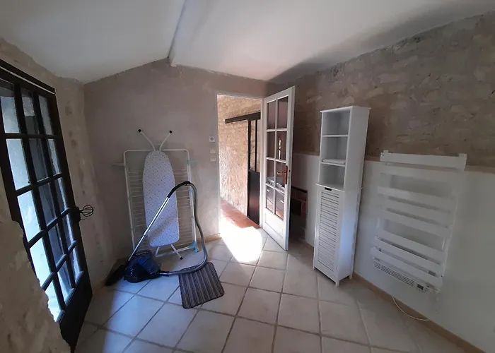 Maison Atypique 76m² - Centre La Roche-posay, Terrasse, Jardin Clôturé - Fr-1-541-60 Сasa de vacaciones *