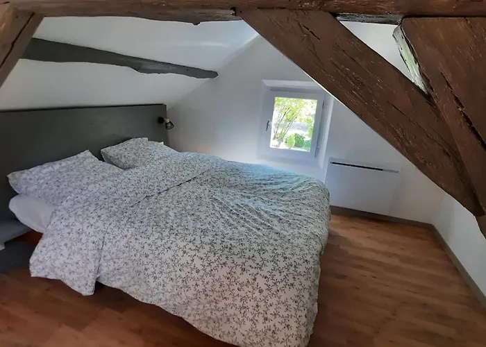 Maison Atypique 76m² - Centre La Roche-posay, Terrasse, Jardin Clôturé - Fr-1-541-60 *