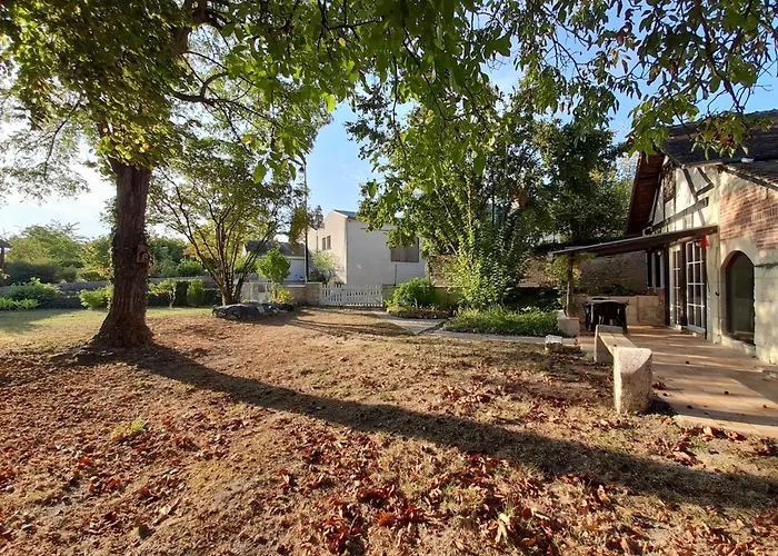 Maison Atypique 76m² - Centre La Roche-posay, Terrasse, Jardin Clôturé - Fr-1-541-60 Сasa de vacaciones *